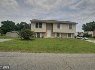 7638 3rd Ave, Glen Burnie, MD 21060