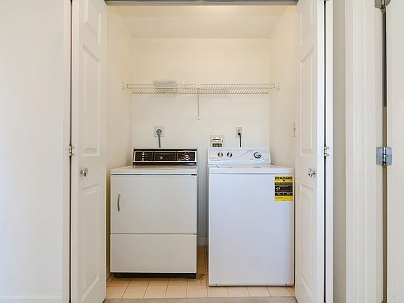 5th image of 50 Watertown St APT 510