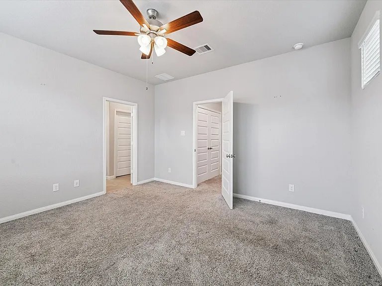 5502 Cuerta St — Photo 12