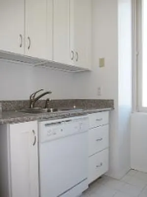 Rented by Corcoran | media 7