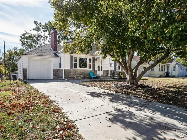913 NE 42nd Ter, Kansas City, MO 64116