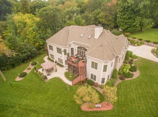 5357 Ponderosa Rd, West Bend, WI 53095