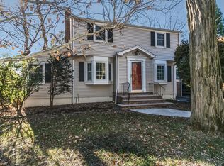 1820 Quimby Ln, Scotch Plains, NJ 07076
