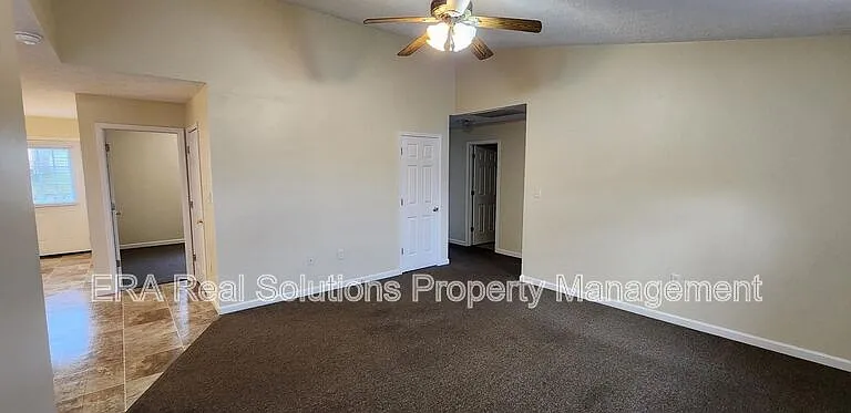 1036 N West St — Photo 3