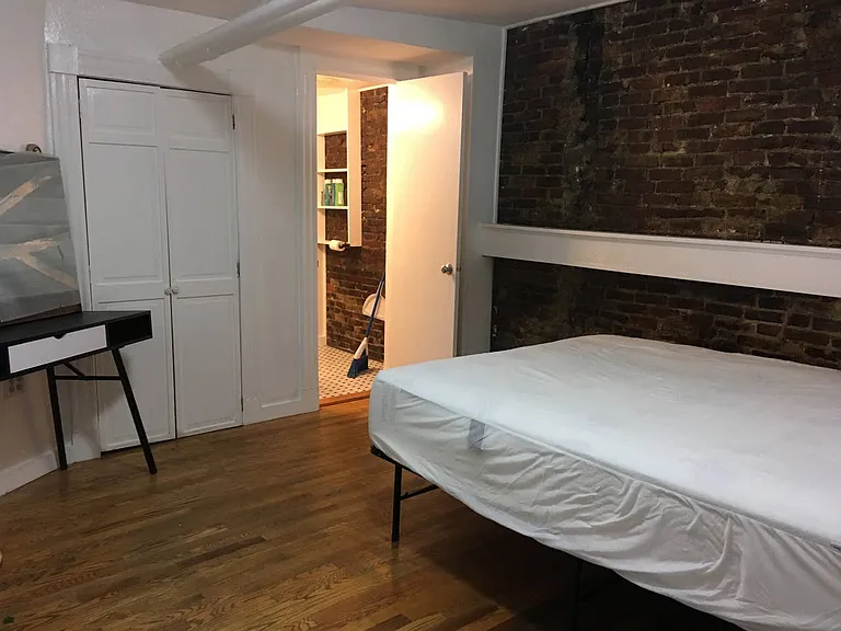 123 Myrtle St #B — Photo 10