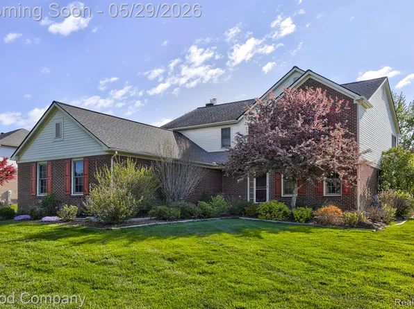 3526 Inverness Dr, Rochester, MI 48306