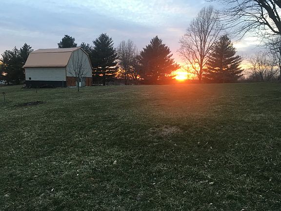 Parcel 1 Barn with 6.5 acres
