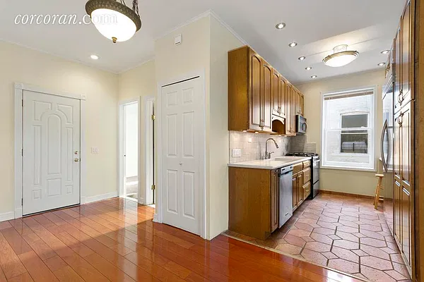 Rented by Corcoran | media 2