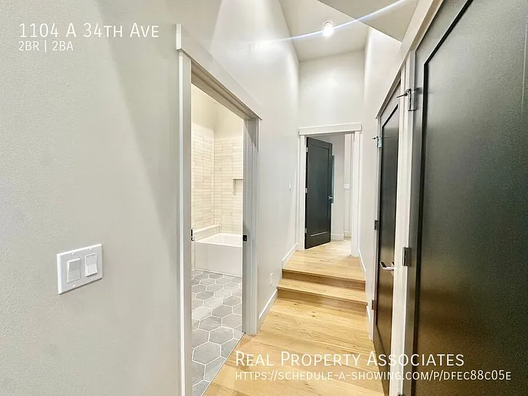 1104A 34th Ave — Photo 6