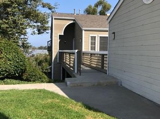 964 Sea Cliff Dr, Carlsbad, CA 92011