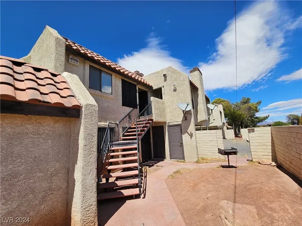 2200 Venus Ave #D, North Las Vegas, NV 89030