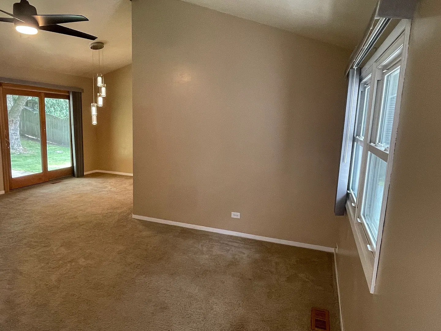 3 bed, 1788 sqft, $2,795 — Photo 2