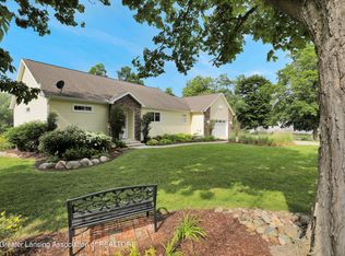 412 E Washington St, Dimondale, MI 48821