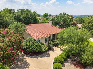 315 Lakewood Dr, Kerrville, TX 78028