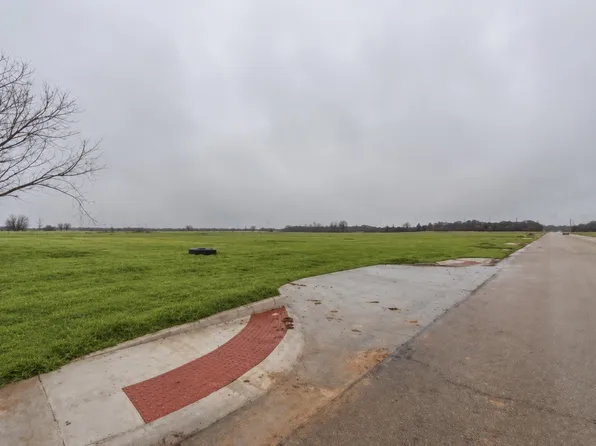 2180 James Rd, Granbury, TX 76049