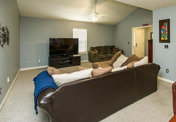 5th image of 2757 Trailwood Ln