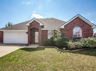 412 Windmill Dr, Lavon, TX 75166