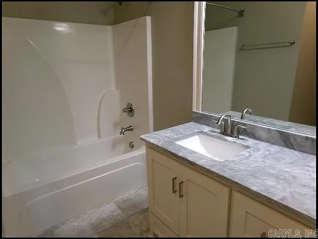 17 Rosans Ct — Photo 20