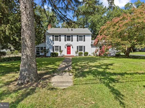 306 S 2nd St, Denton, MD 21629