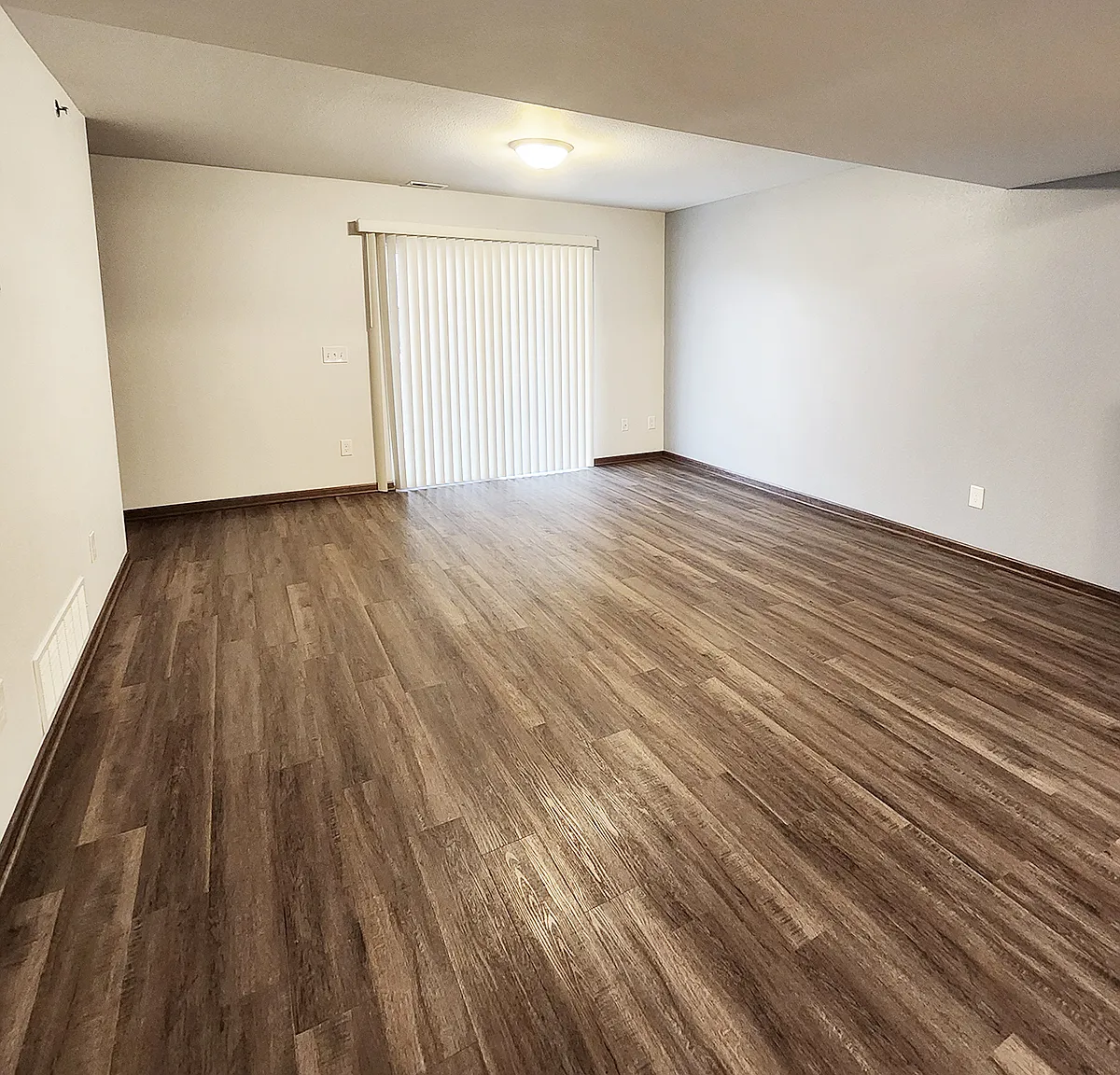 Maple Brook Townhomes — Photo 4