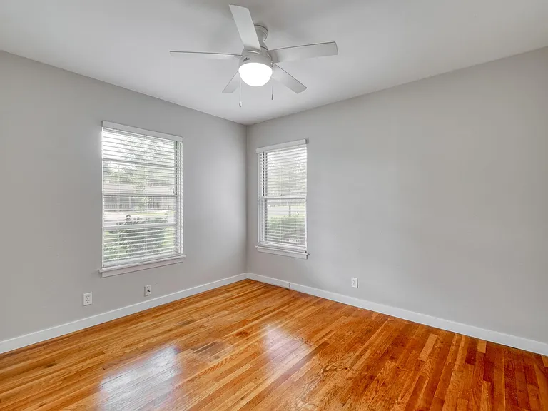 8202 Polar Dr — Photo 20