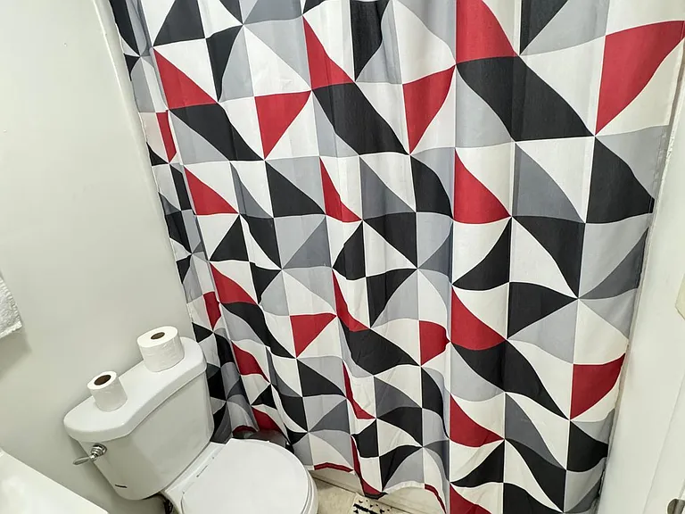 1430 Stacy St N #4 — Photo 4