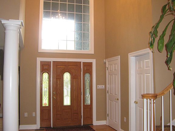 2nd image of 5 Forest Ln