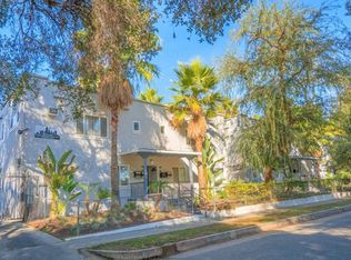 137 E Penn St APT 137, Pasadena, CA 91103