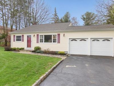 685 Pleasantview Ct, Yorktown Heights, NY, 10598