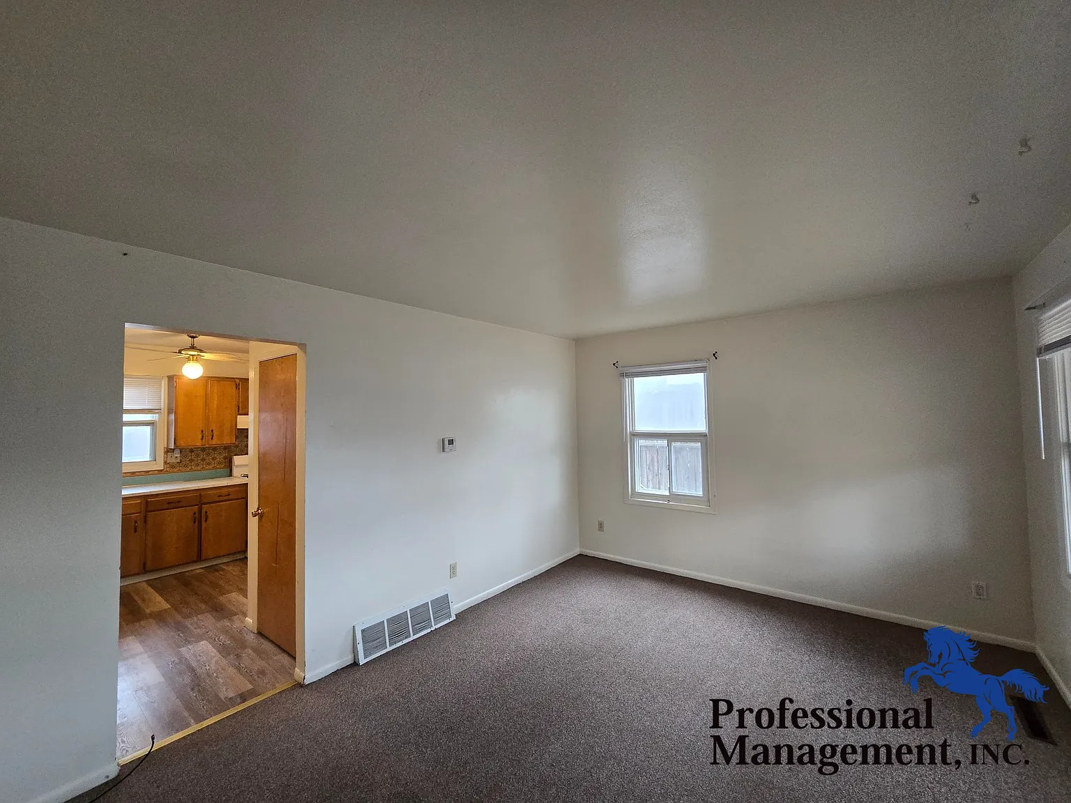 2 bed, 720 sqft, $1,095 — Photo 2