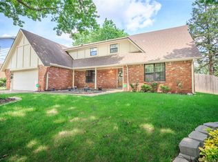 5737 E 63rd Pl, Tulsa, OK 74136