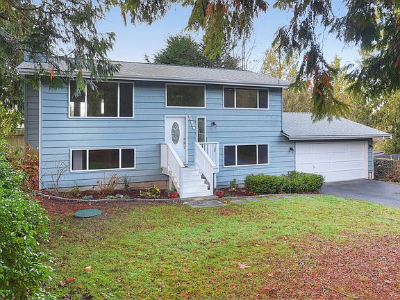 4th image of 26909 Tamsen Ave NW