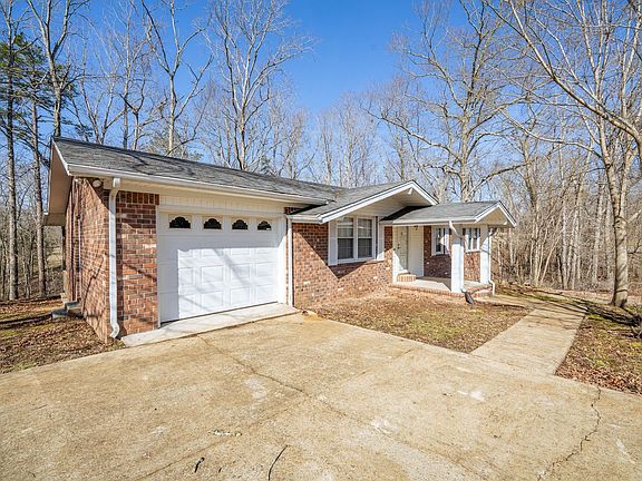2nd image of 705 Hurricane Hill Dr