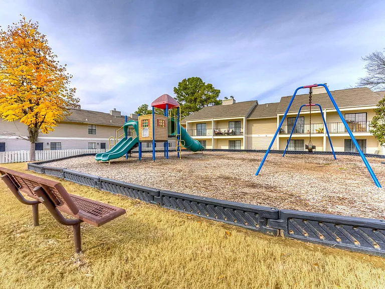 Cordova Creek Apartments — Photo 7