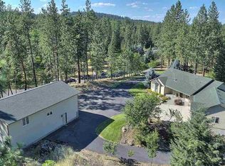 1701 E Half Moon Rd, Colbert, WA 99005