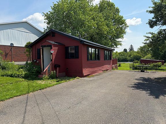 4th image of 83 Exchange Street