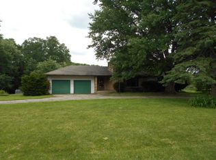 17N347 Ranch Rd, Dundee, IL 60118