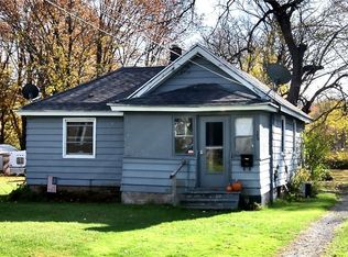 136 Hinsdale Rd, Syracuse, NY 13211