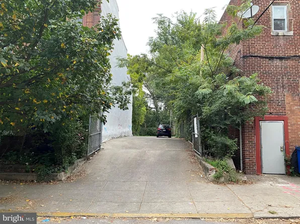 4507 Locust St, Philadelphia, PA 19139