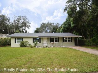 301 Tucker Dr, Sanford, FL 32773