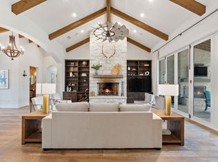 9702 Angelwylde Dr, Austin, TX 78733