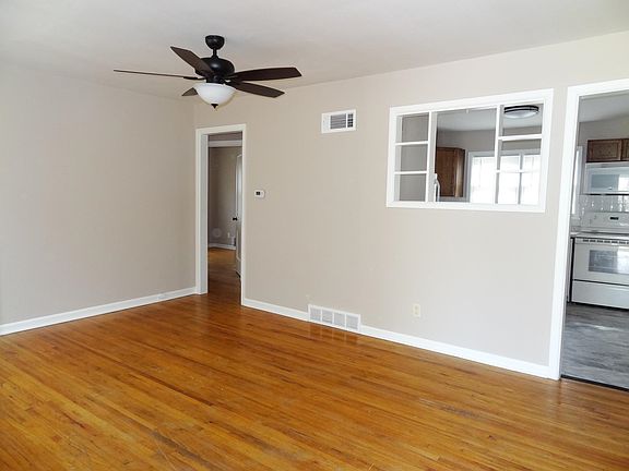 2nd image of 2743 S Greenwood Ave