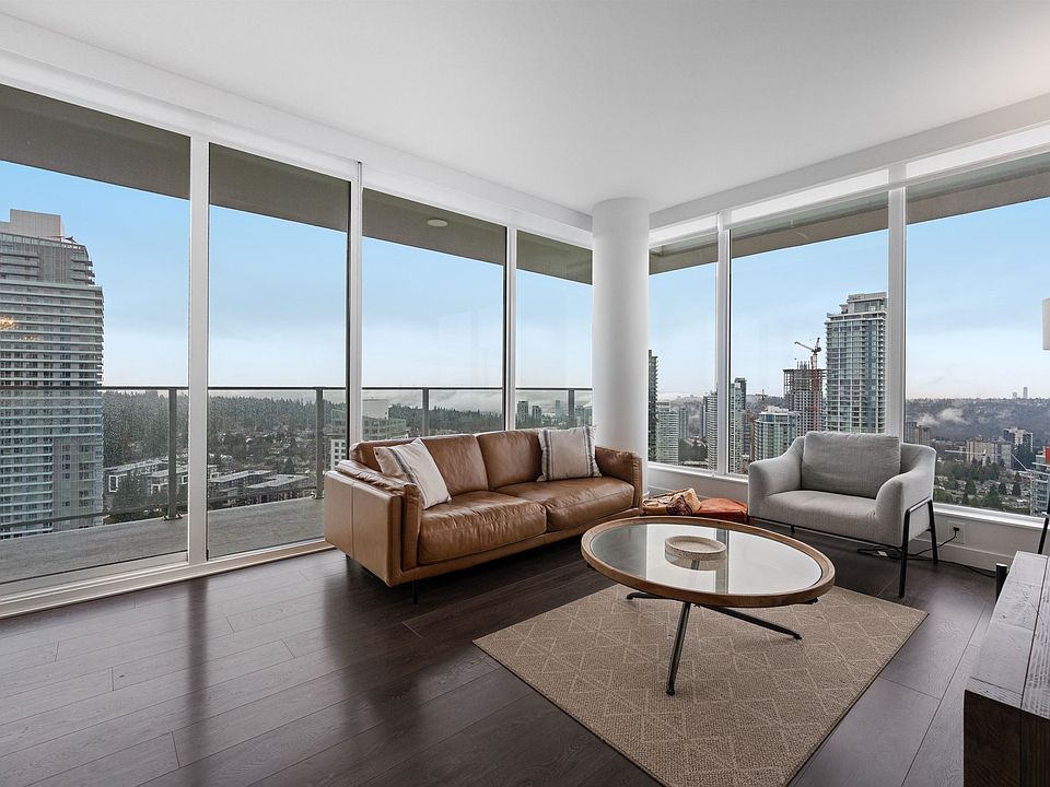 1st image of 567 Clarke Rd #3206