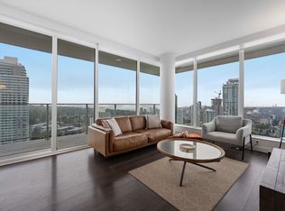 567 Clarke Rd #3206, Coquitlam, BC V3J 3X4