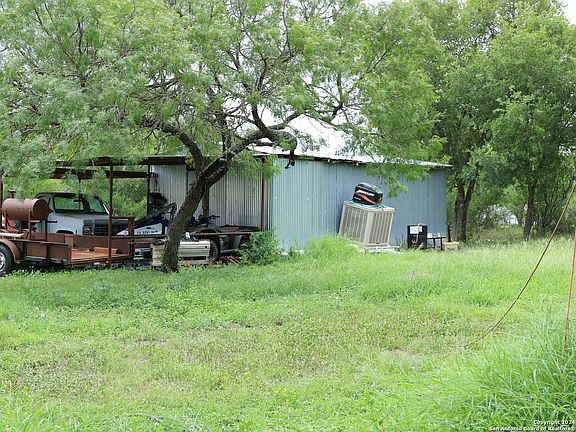 2nd image of 184 COUNTY ROAD 4634