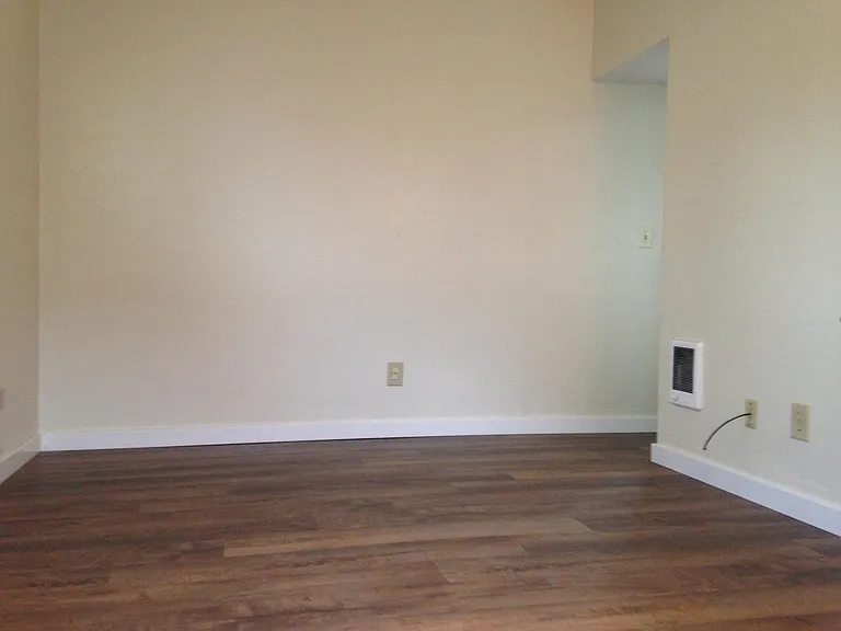 720B NW 17th St — Photo 3