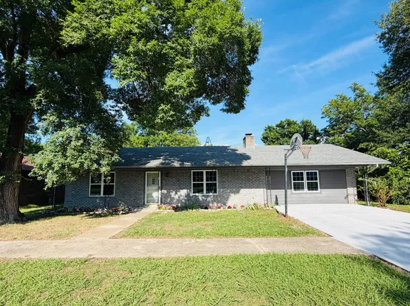 406 N Broadway, Beggs, OK 74421