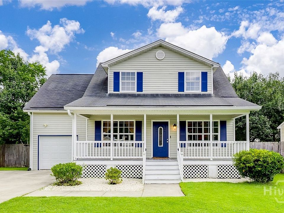 1st image of 110 Embassy Ct