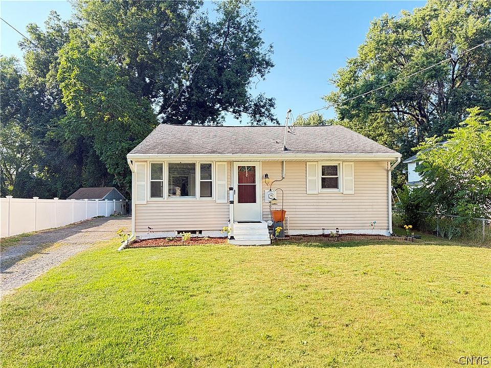 1st image of 125 Campbell Rd