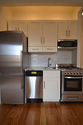 Rented by Bold New York | media 37